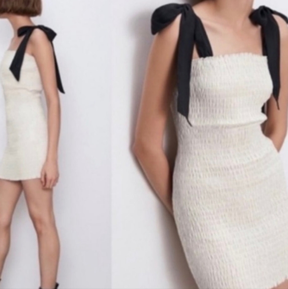 NWT Zara Oyster White Smocked Mini Tube Dress Tie Straps Size SMALL - Picture 2 of 9